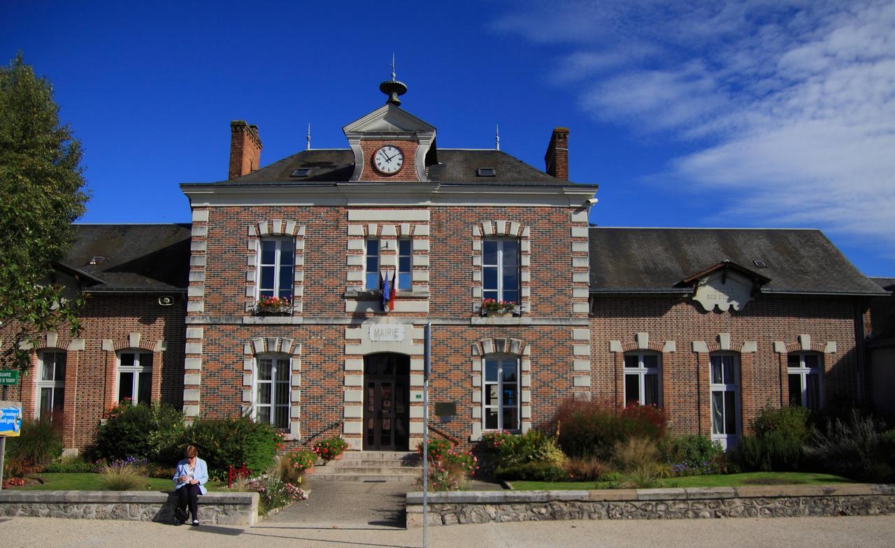 Les Chalets De Mur De Sologne Mur-de-Sologne Exterior photo